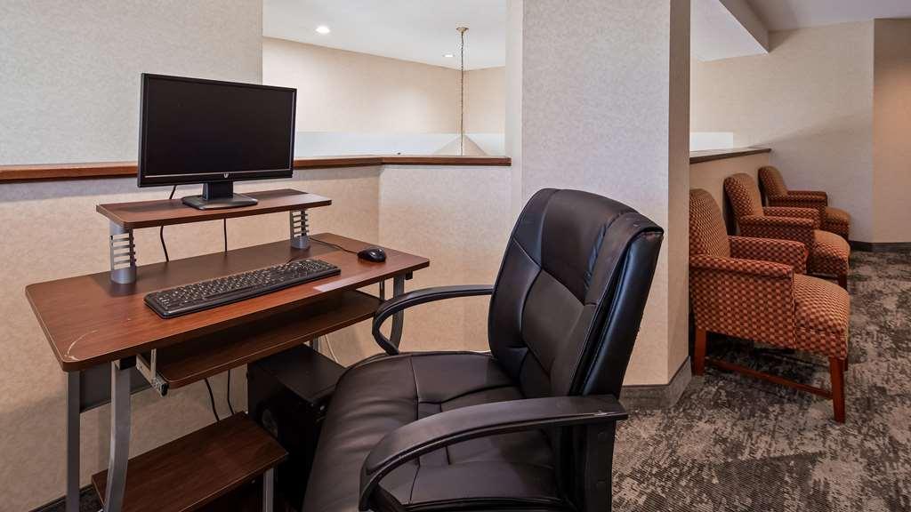 Charlevoix Inn & Suites Surestay Collection By Best Western Fasilitas foto